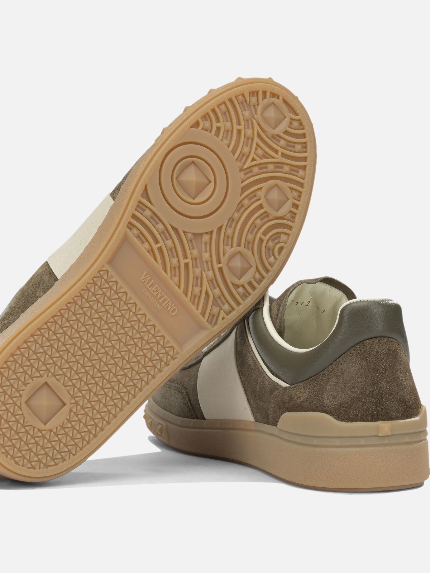 Low top sneakers 100% calf leather - 100% rubber Green - Valentino Garavani Men | PDP | VIETTI Online Store | Zoom-Modal_5