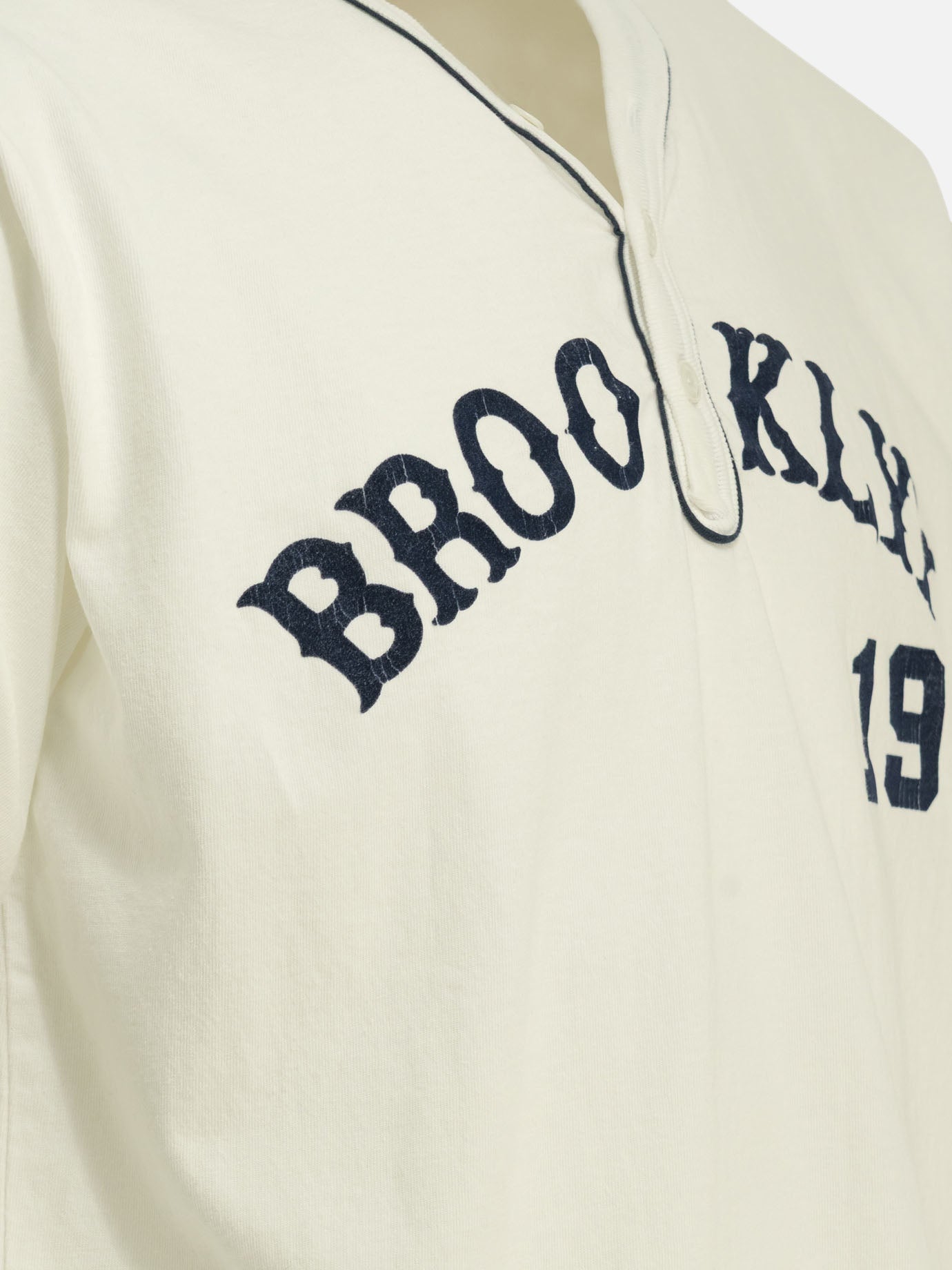Henley t-shirts Graphics White - Whitesville Men | PDP | VIETTI Online Store | Zoom-Modal_4