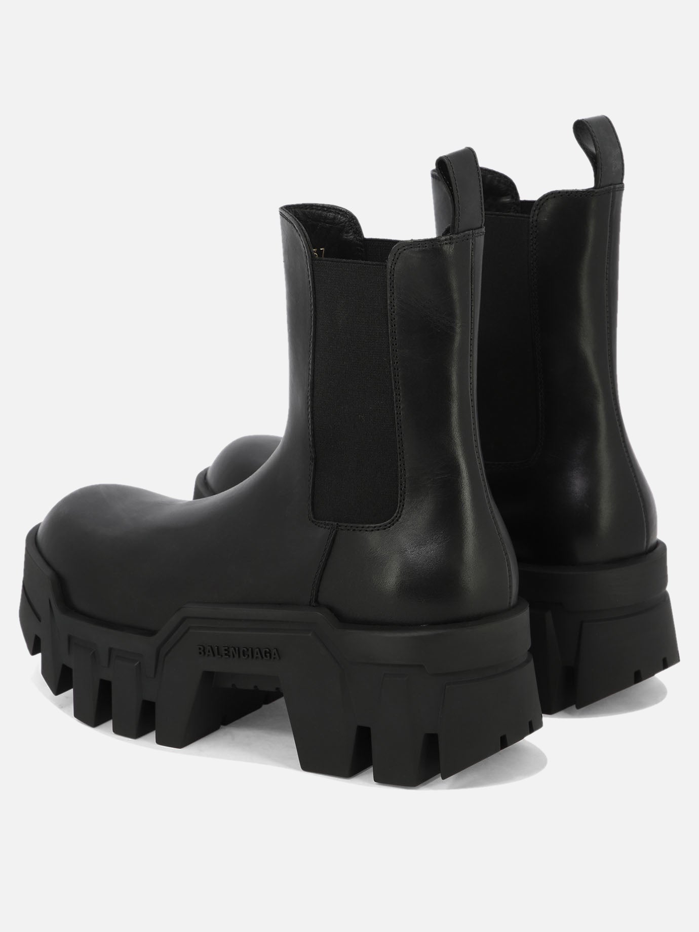 "Bulldozer" Chelsea boots
