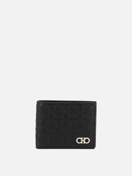 Wallet with embossed logo