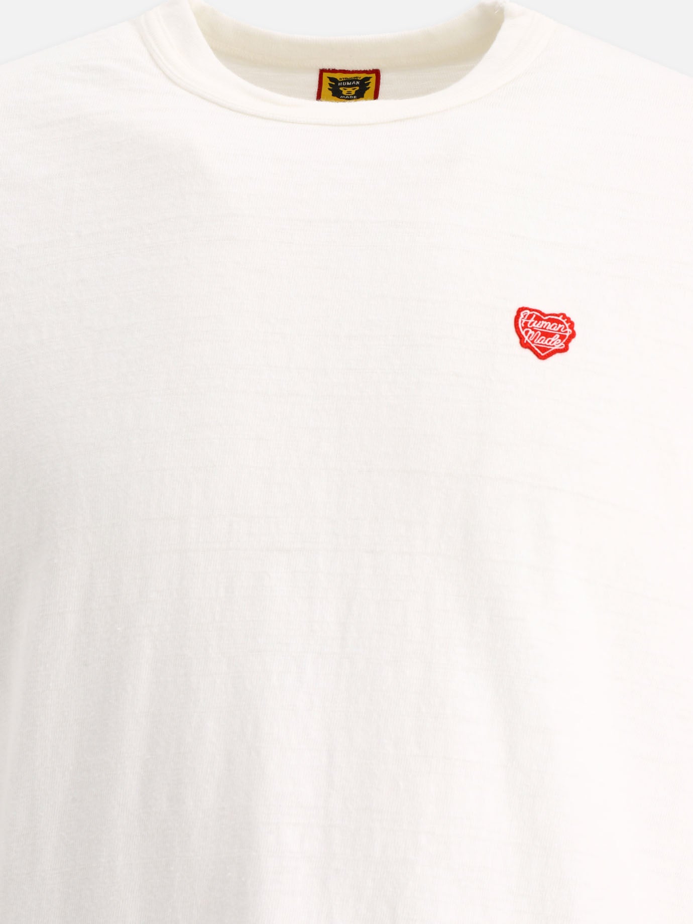 "Heart Badge" t-shirt