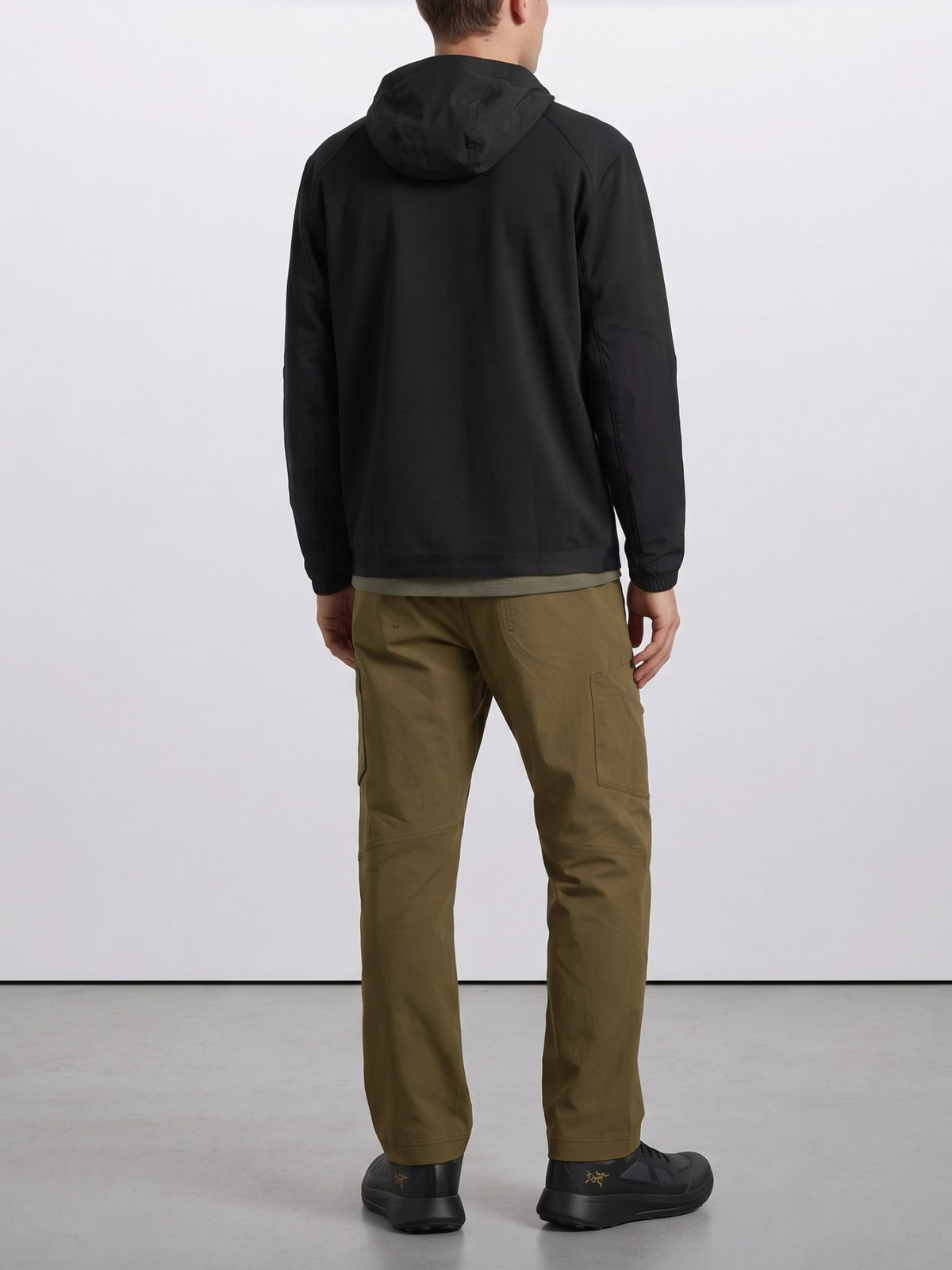 Arc'teryx "Konseal" Half-Zip Sweatshirt Black - VIETTI