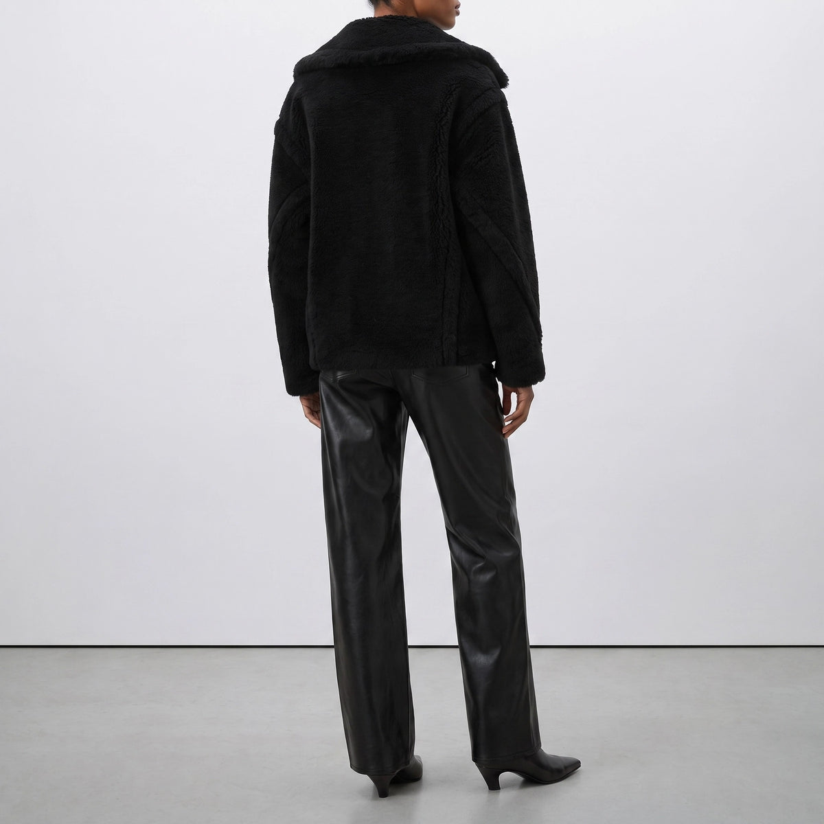 Max Mara Short alpaca coat Black - VIETTI