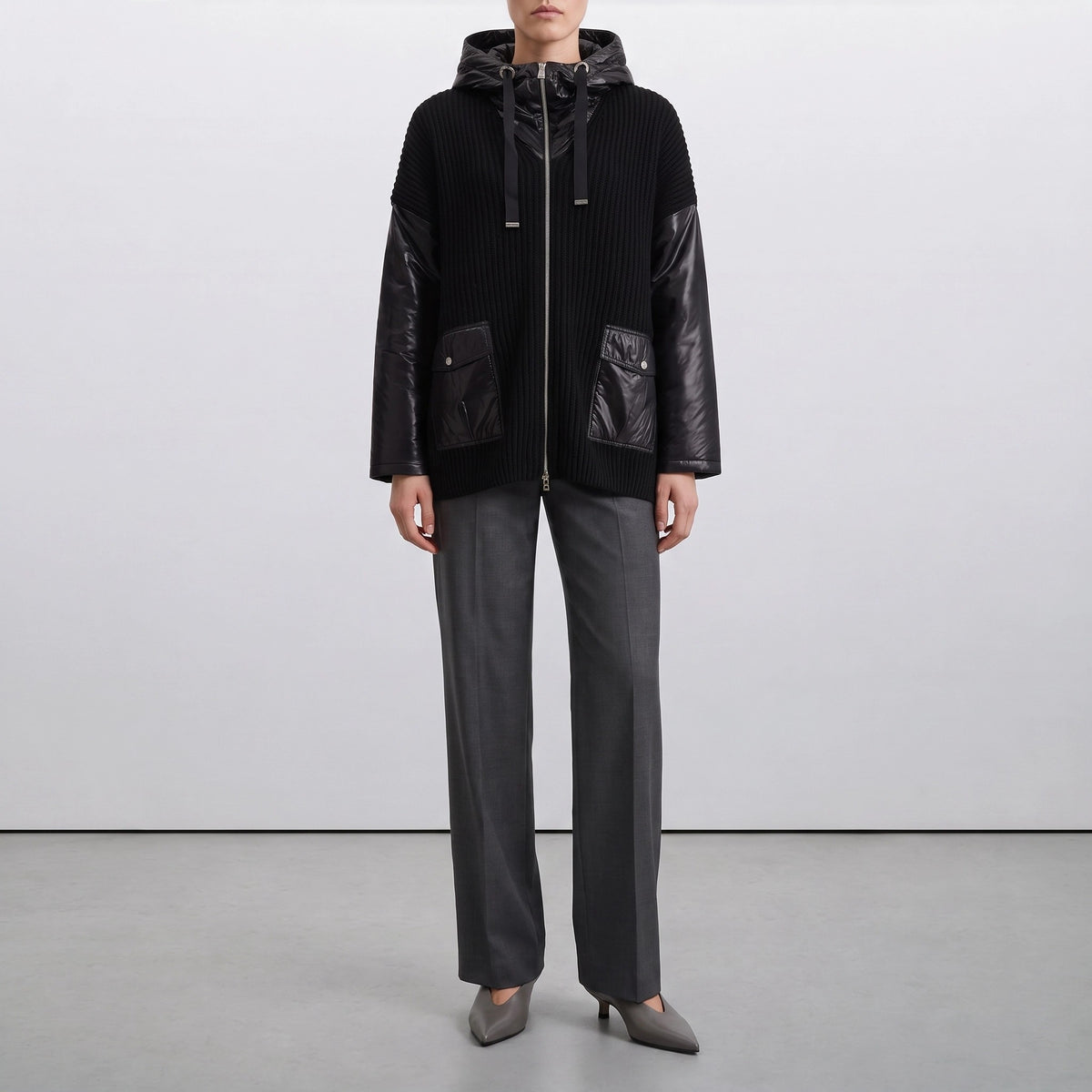 Herno "Resort" Quilted Jacket Black - VIETTI