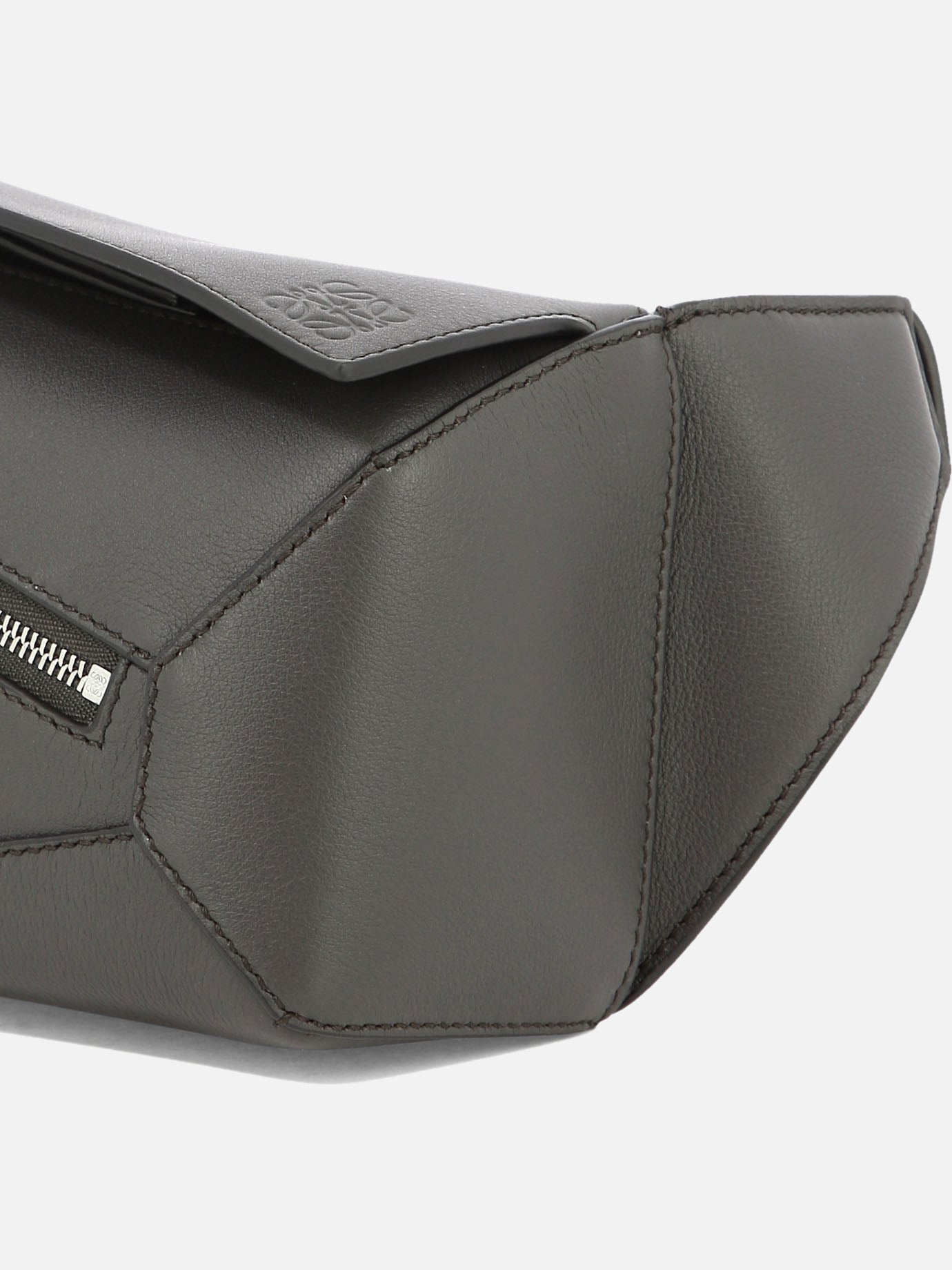 Bumbag 100% leather  Grigio - Loewe Uomo | PDP | VIETTI Online Store | thumbnail_4