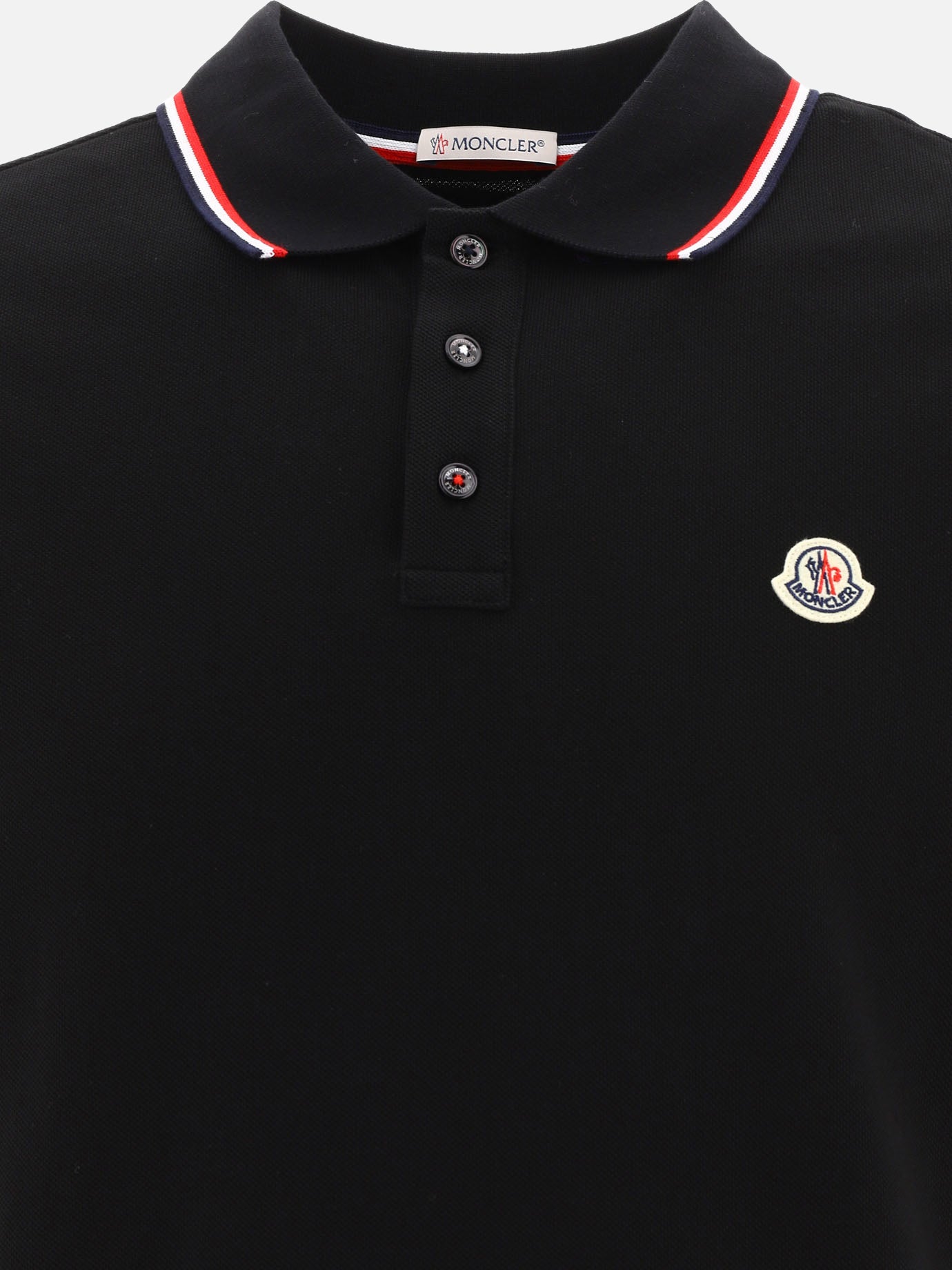 Polo con logo