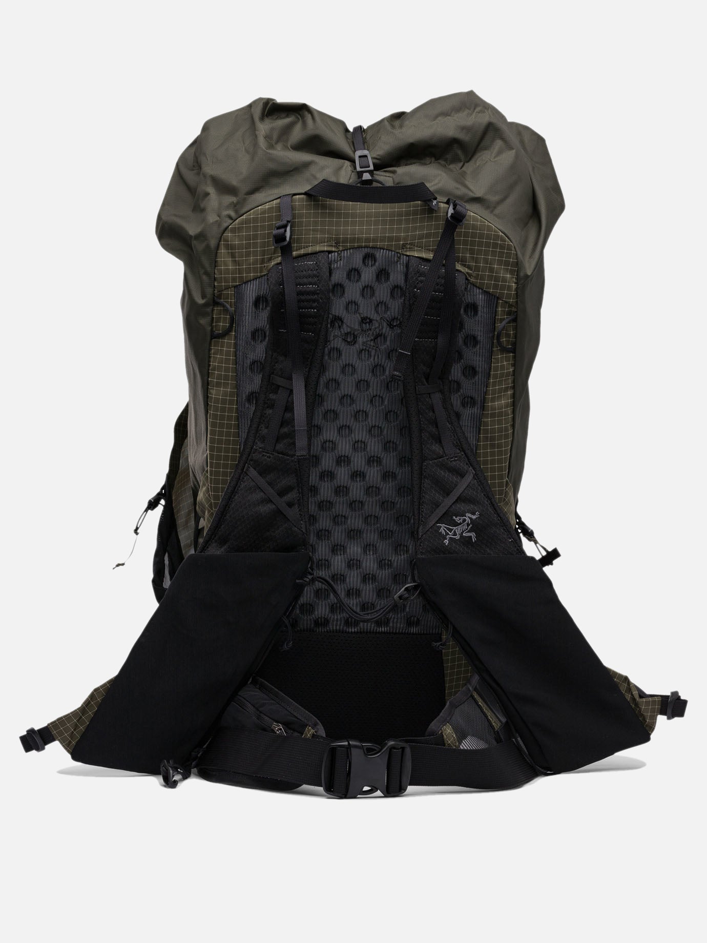 ARC'TERYX [正規品/送料と関税込] AERIOS 35 BACKPACK Aerios 35 Backpack | Arc'teryx