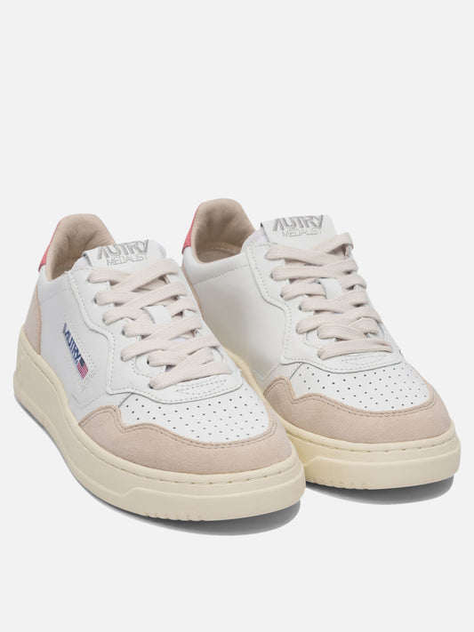 Autry Sneaker "Medalist Low" 12220589_37 White 2
