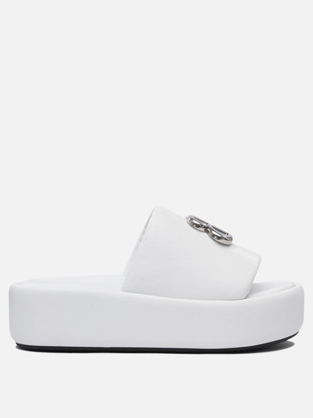 s25-balenciaga-