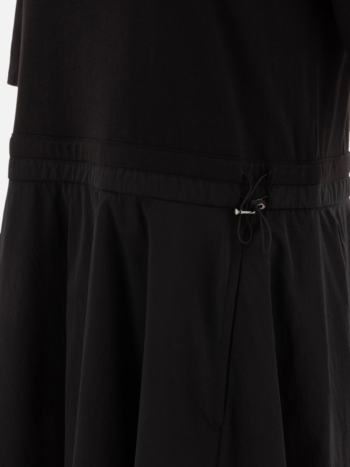Moncler Pleated midi dress Black
