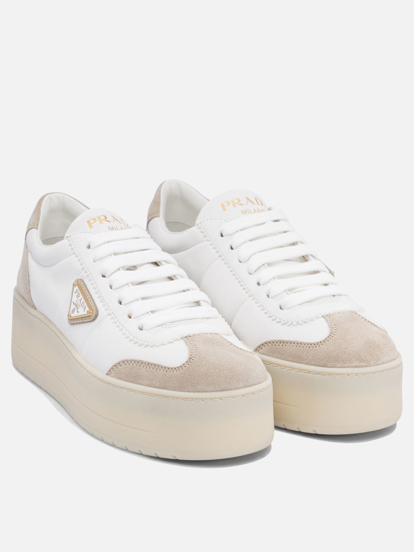 【関税込み】prada DOWNTOWN BOLD' SNEAKERS Prada Downtown Bold Leather Sneakers | White | FARFETCH