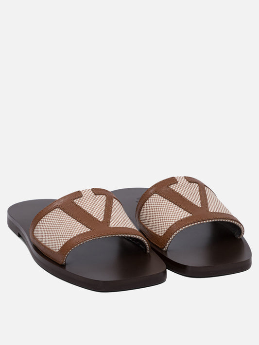 Valentino Garavani "Viva Superstar" slides 10468991_38 Beige 2