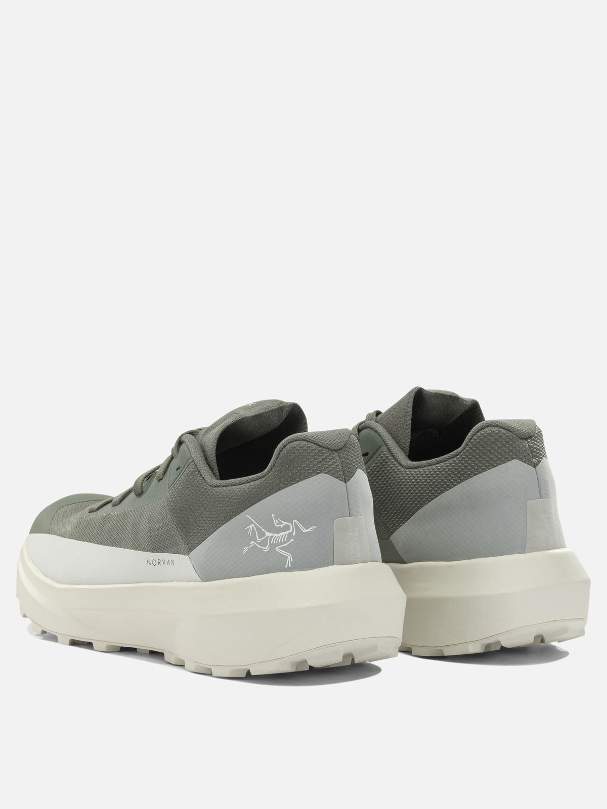 Arc'teryx "Norvan LD 4" low sneakers Grey - VIETTI