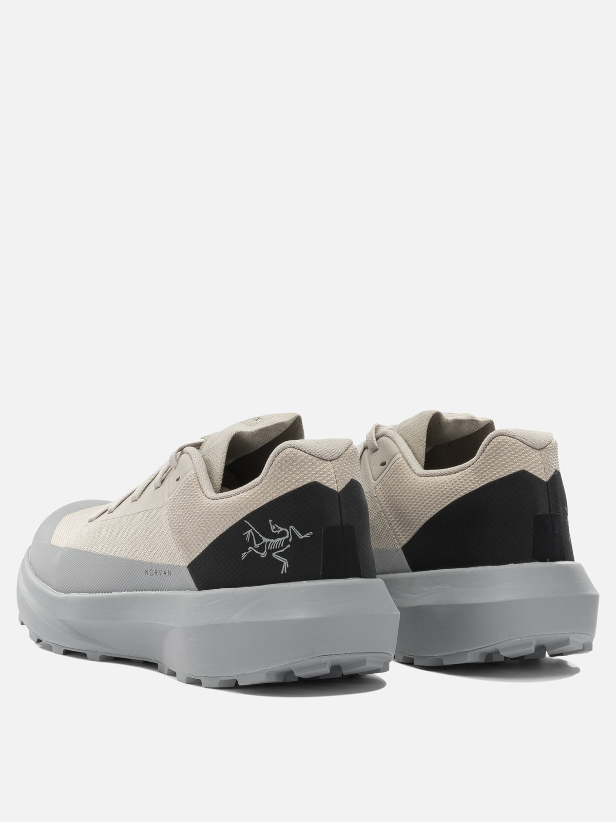 Arc'teryx "Norvan LD 4" low sneakers Beige - VIETTI