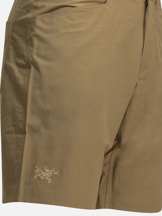 Arc'teryx "Kragg" technical shorts Beige

