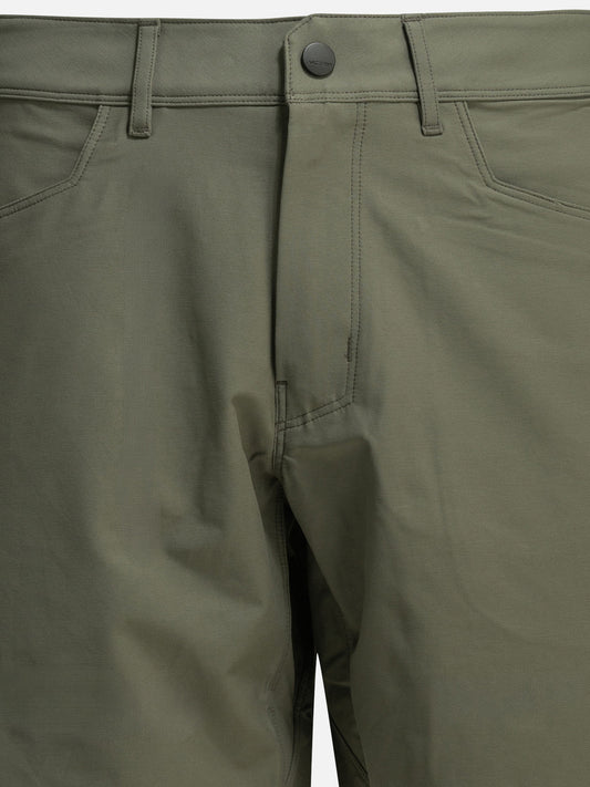 Arc'teryx "Kragg" technical shorts Green

