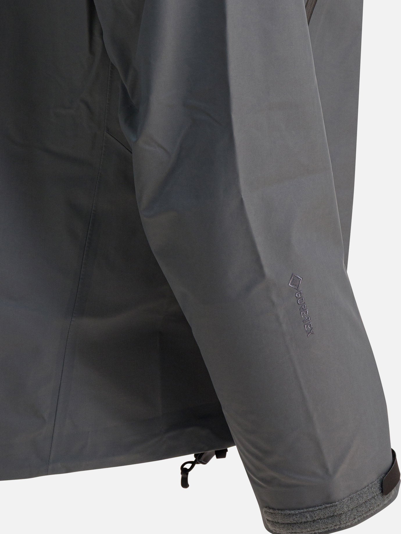Technical jackets Logo  Grey - Arc'teryx Men | PDP | VIETTI Online Store | Zoom-Modal_4
