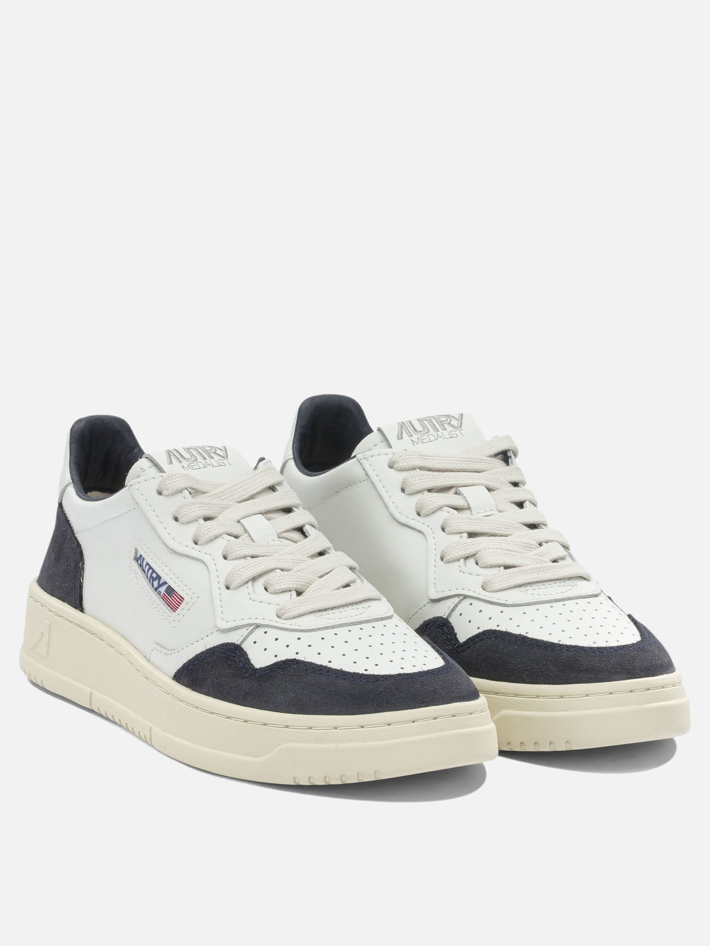 Low top sneakers 100% leather - 100% rubber  Blue - Autry Men | PDP | VIETTI Online Store | Zoom-Modal_2
