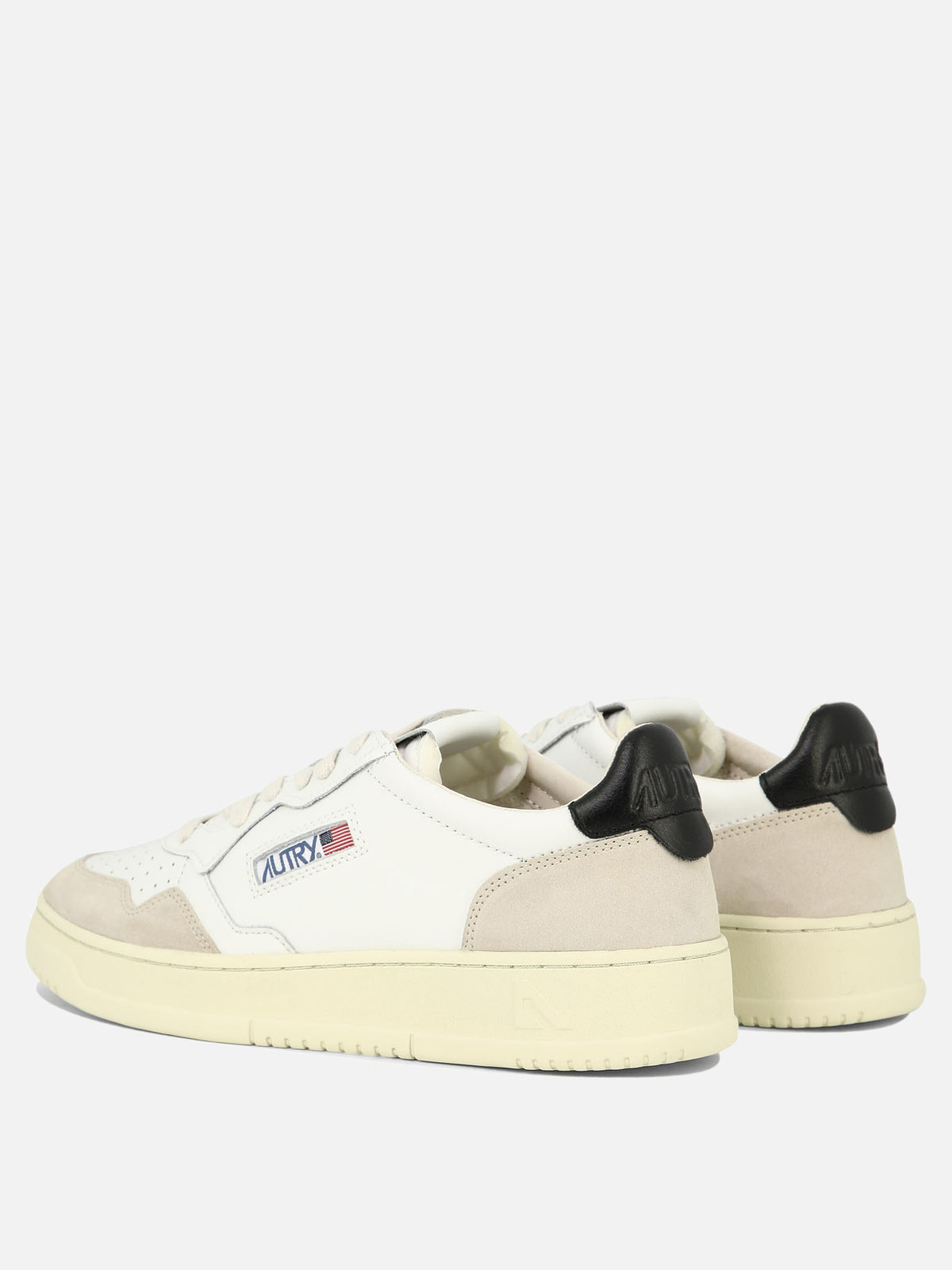 Autry "Medalist Low" sneakers White