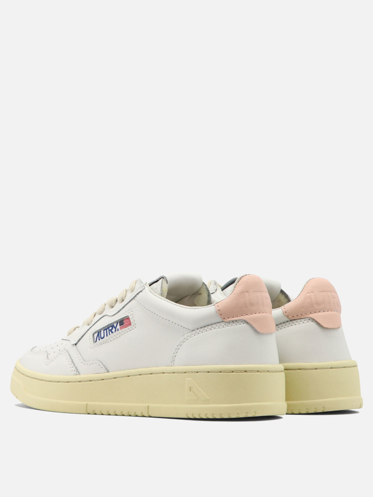 Autry "Medalist Low" low top sneakers Pink