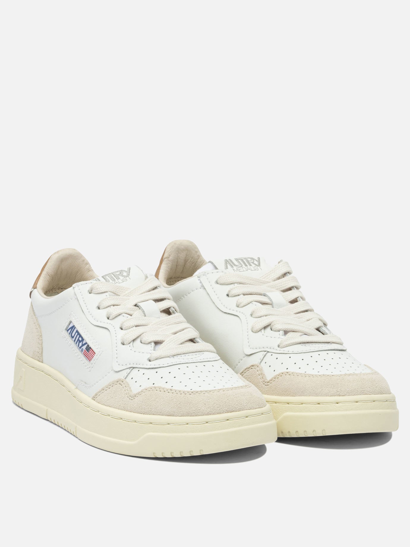 Low top sneakers 90% cow leather 10% nylon - 100% rubber  White - Autry Women | PDP | VIETTI Online Store | thumbnail_2