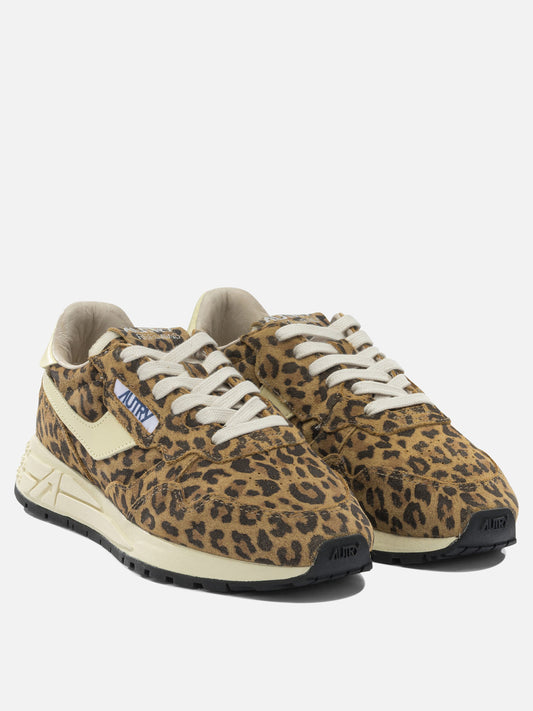 Low top sneakers 100% cow leather - 60% phylon 40% rubber  Brown - Autry Women | PDP | VIETTI Online Store | 2
