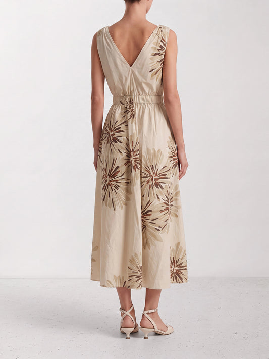 Chloé Beige

