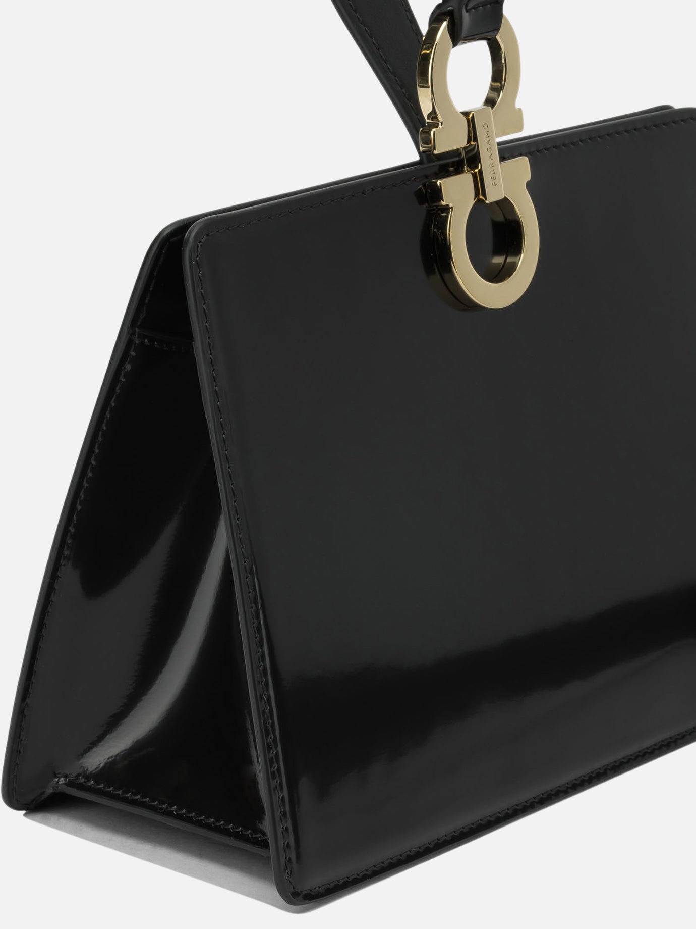 Pouch 0786099  Black - Ferragamo Women | PDP | VIETTI Online Store | thumbnail_4