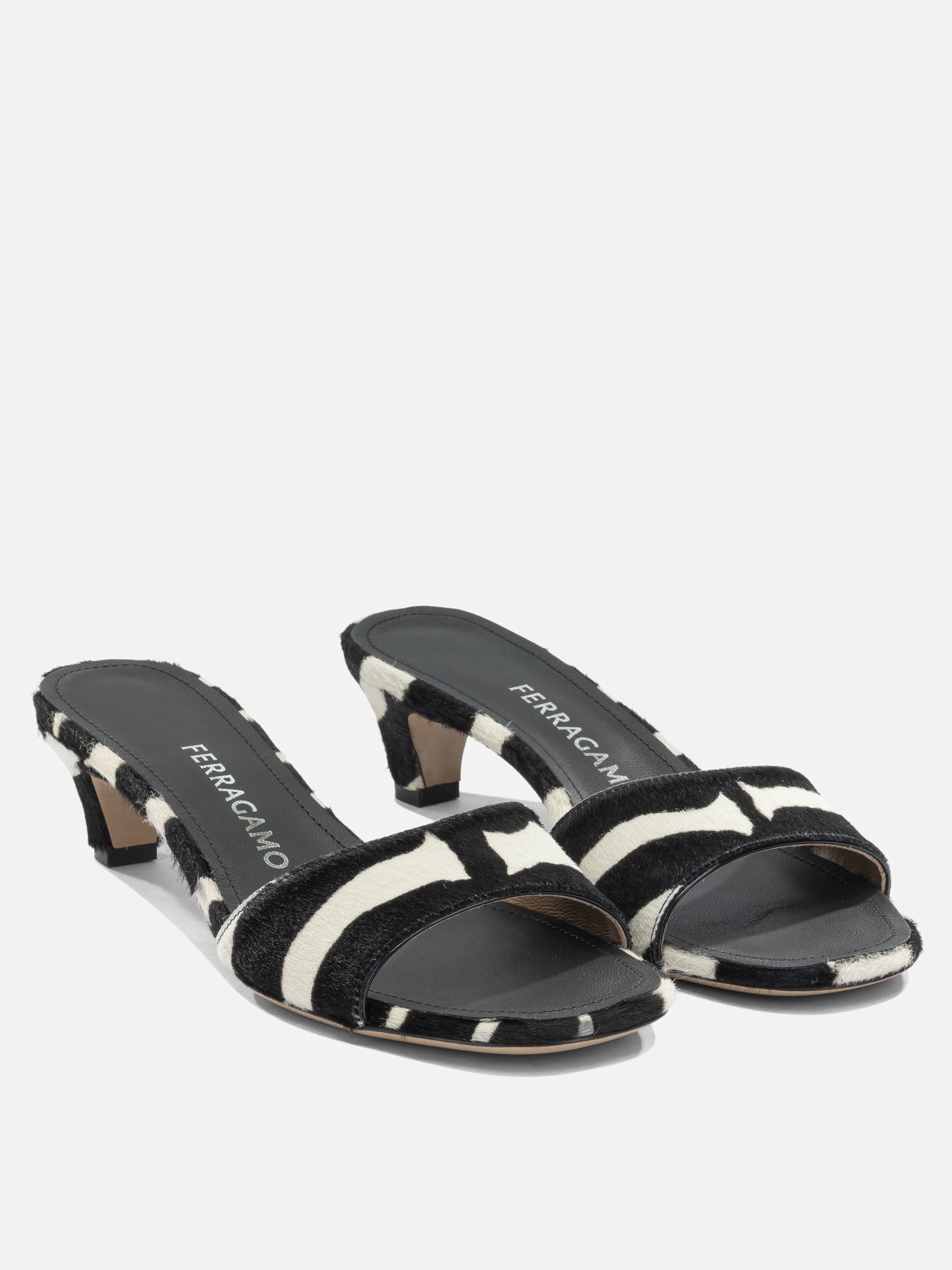 Heeled sandals 0790839  Black - Ferragamo Women | PDP | VIETTI Online Store | thumbnail_2