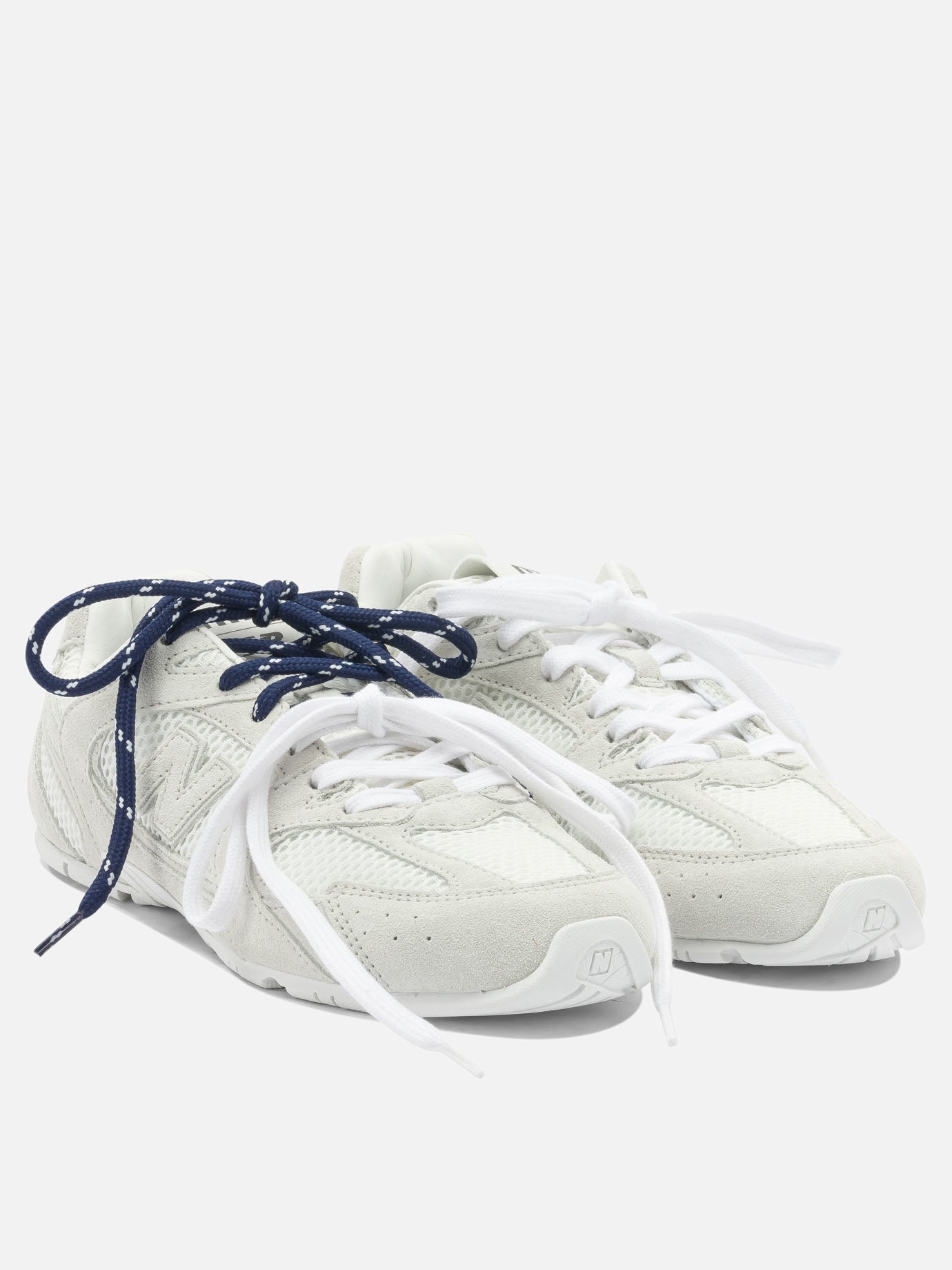 Sneaker basse 100% calf leather - 100% polyester  Bianco - Miu Miu Donna | PDP | VIETTI Online Store | Zoom-Modal_2
