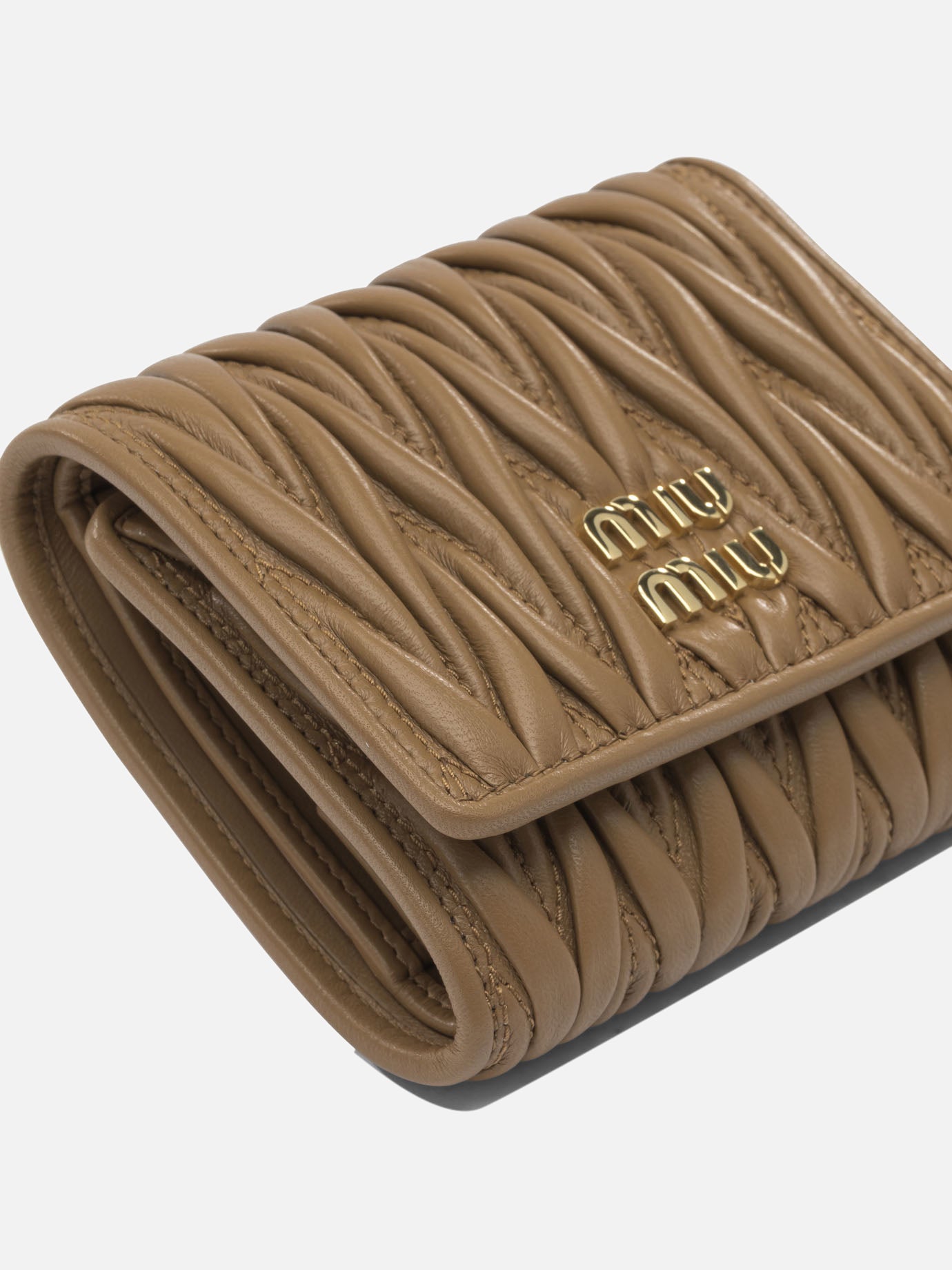 Miu Miu Nappa leather matelassé wallet Beige - Women | VIETTI