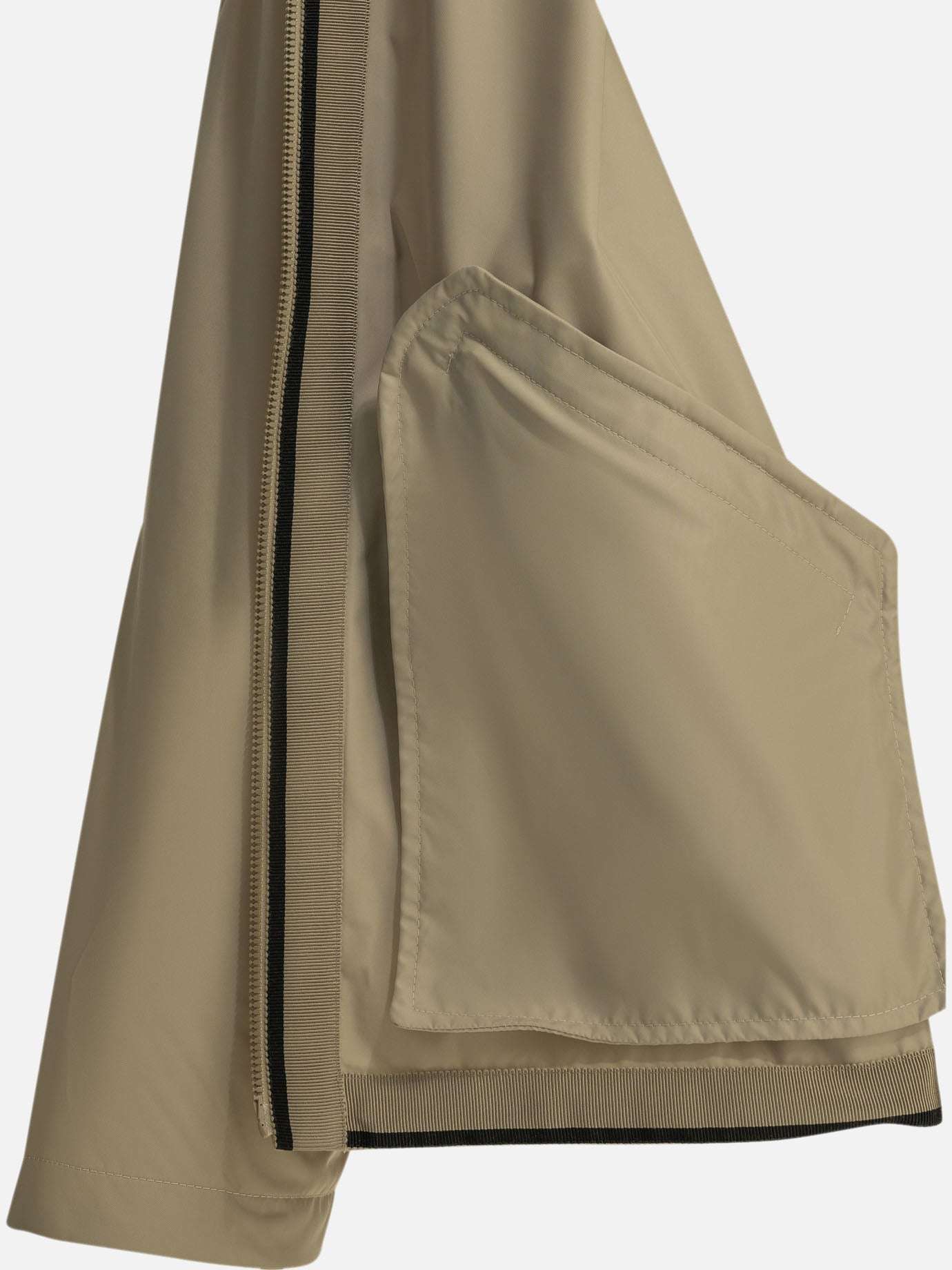 Quilted & Utility Jackets Logo  Beige - Moncler Women | PDP | VIETTI Online Store | thumbnail_4