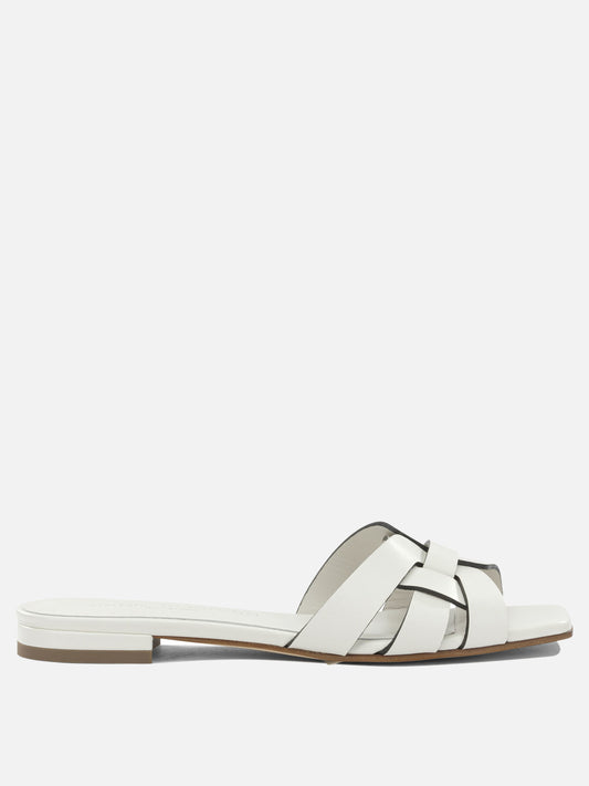 Sergio Levantesi "Norma" Slides White

