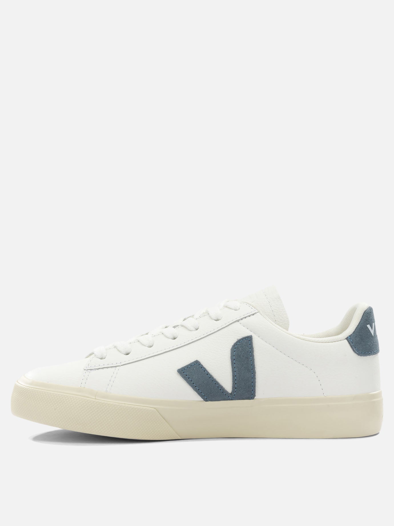 Low top sneakers 100% organic leather - 50% amazonian rubber 26% mineral silica 19% other fabric 5% synthetic rubber  White - Veja Women | PDP | VIETTI Online Store | Zoom-Modal_3
