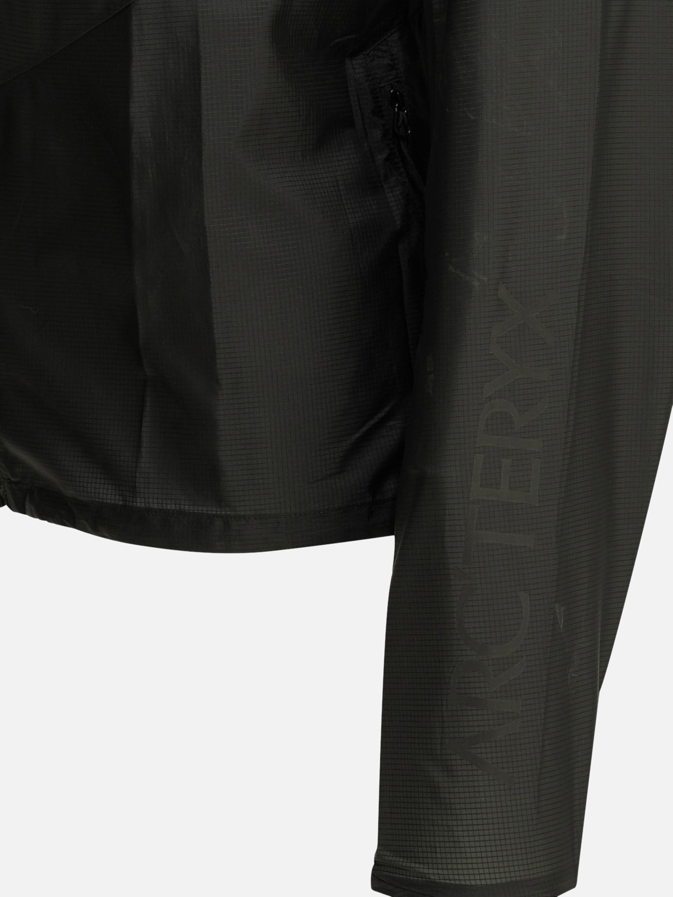 Windbreakers Logo  Black - Arc'teryx Women | PDP | VIETTI Online Store | Zoom-Modal_3
