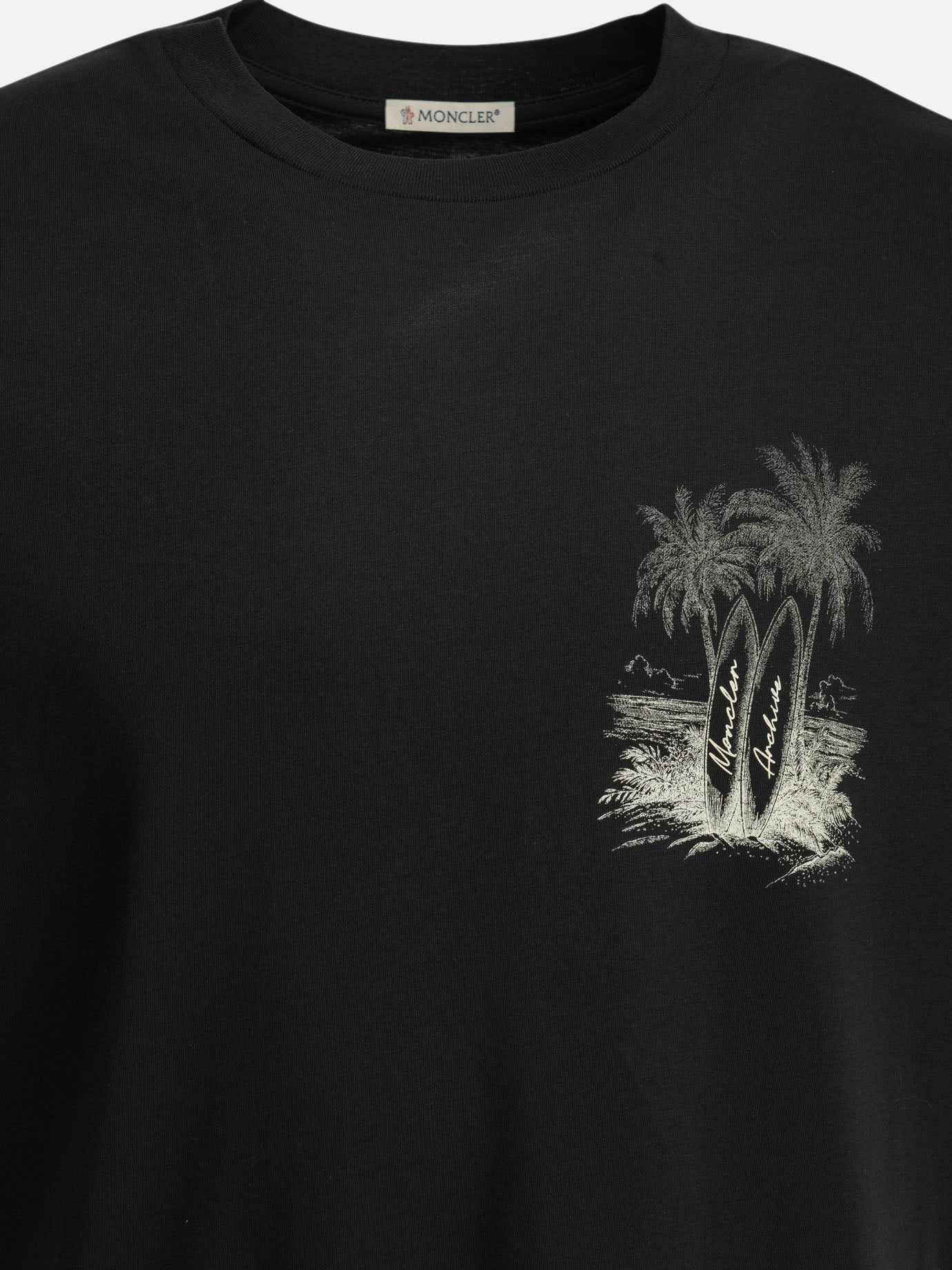 MONCLER Tシャツ Moncler Crew-neck T-shirt with logo 8C00072- Blue - Men | VIETTI Shop