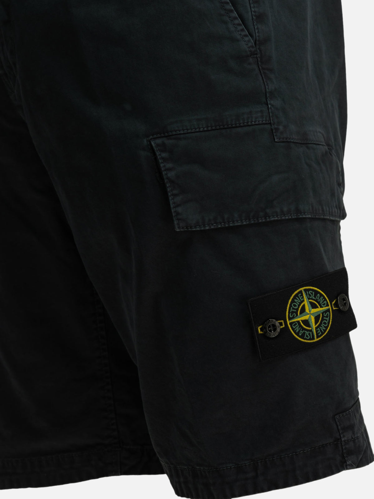 Stone Island Logo Cargo Shorts Blue
