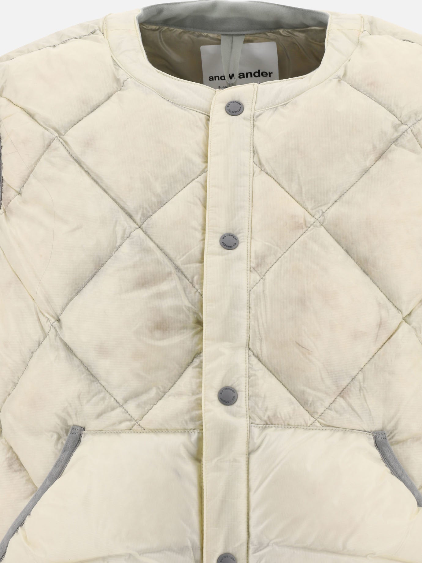 Giacche smanicate 100% nylon - Padding: down and feather  Bianco - and Wander Uomo | PDP | VIETTI Online Store | Zoom-Modal_3
