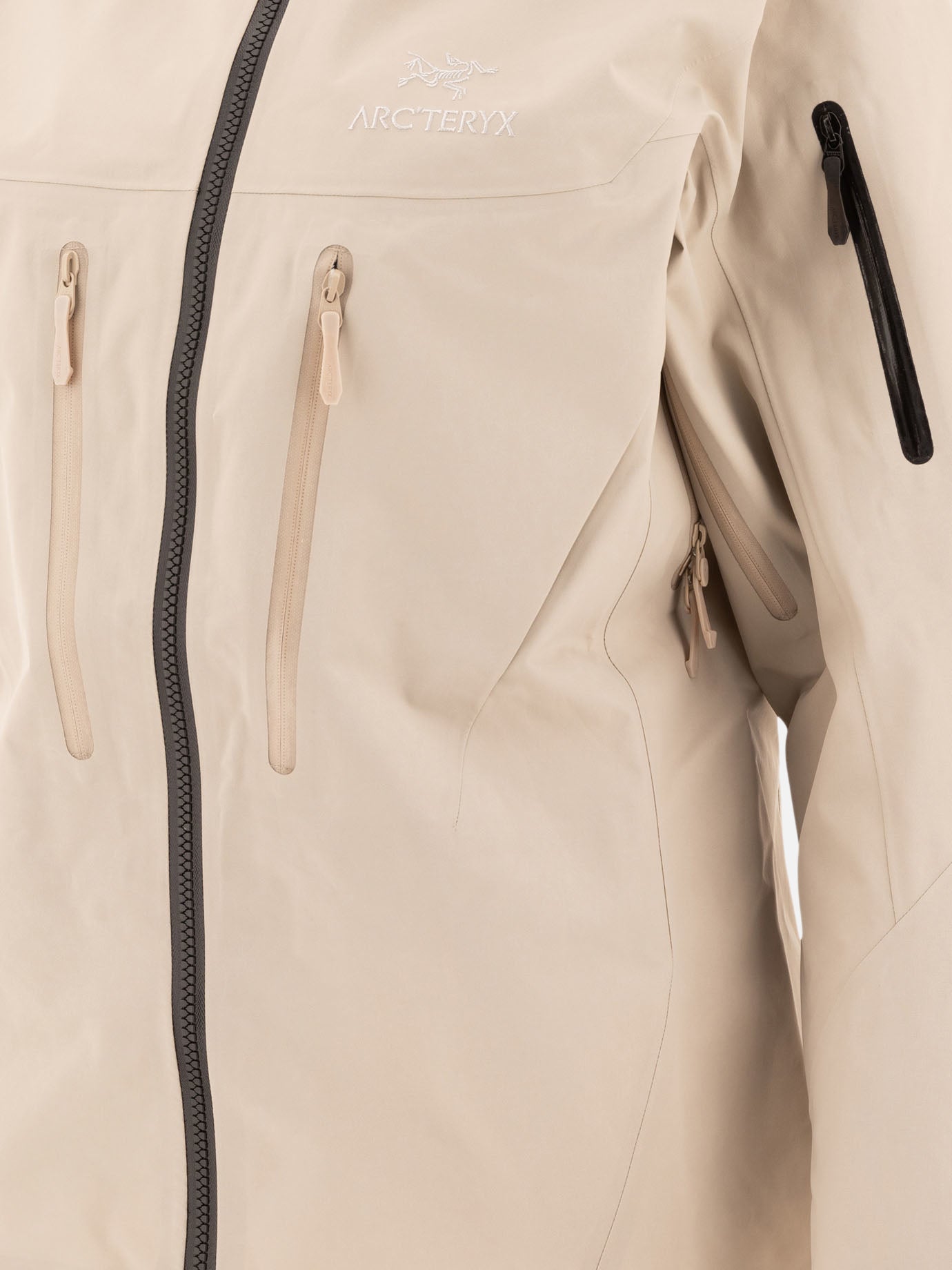 Arc'teryx "Alpha SV" jacket Beige