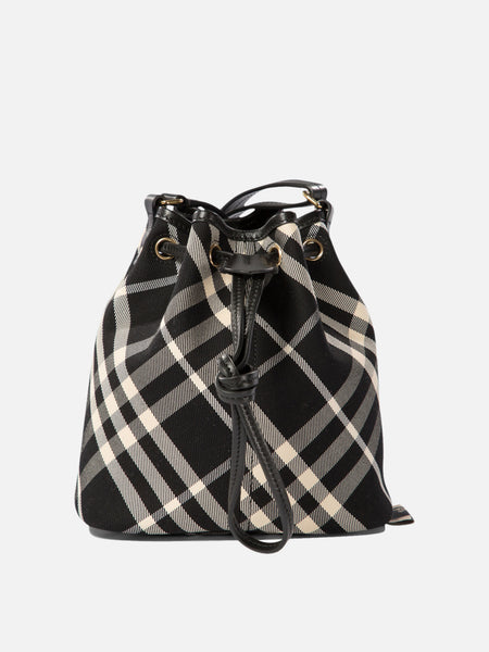w24-burberry-
