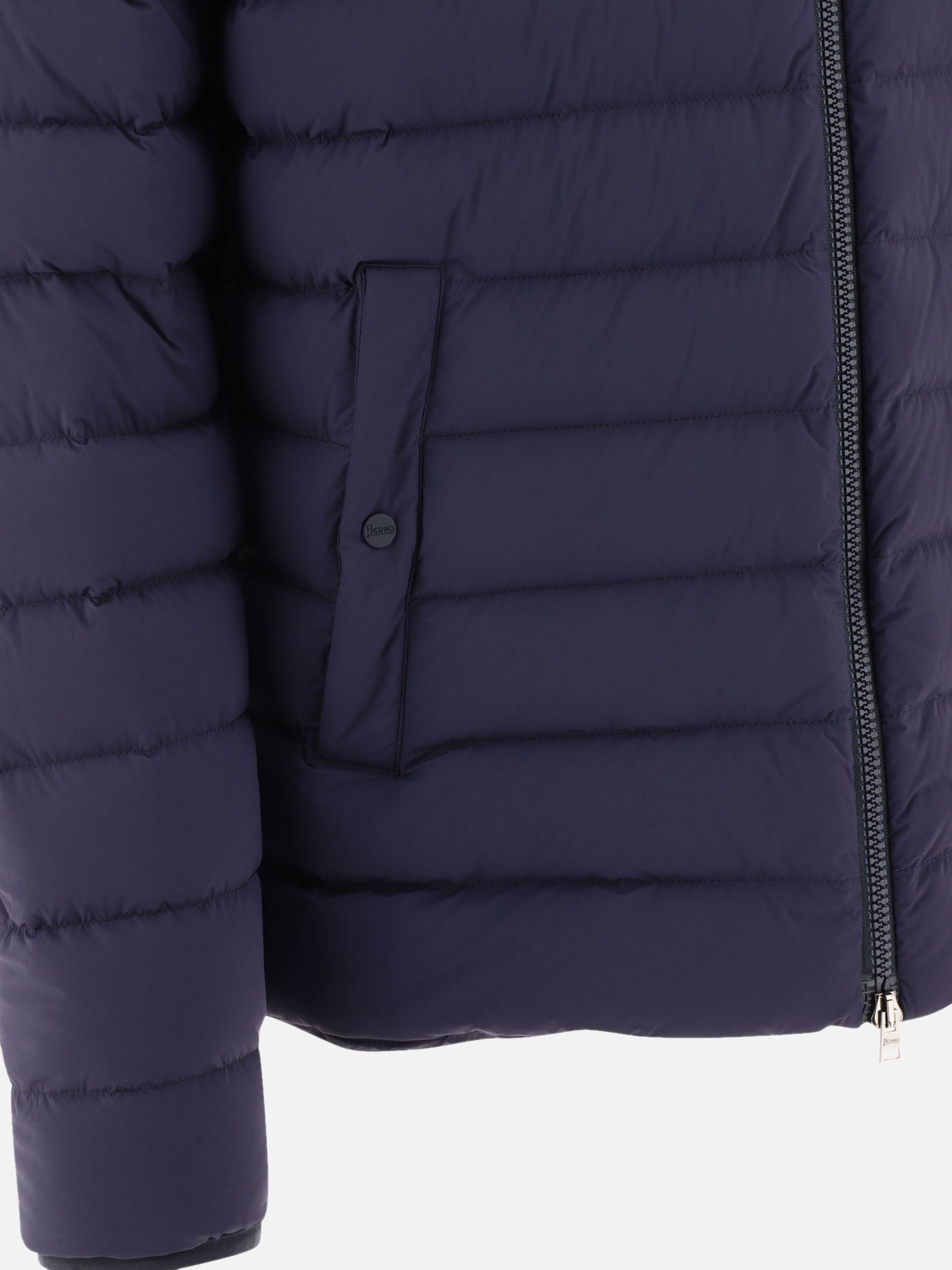 "Resort" packable down jacket