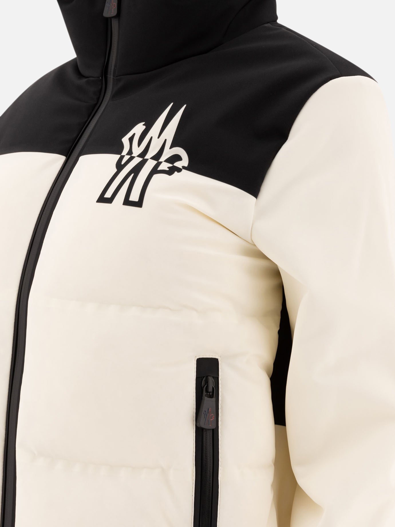 Piumini corti Solid colour  Bianco - Moncler Grenoble Donna | PDP | VIETTI Online Store | Zoom-Modal_4
