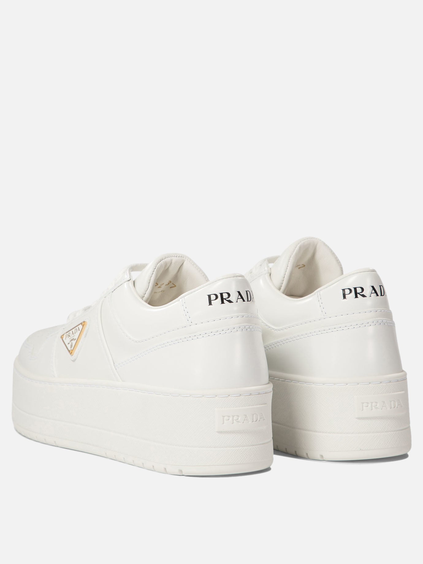 Low top sneakers 100% calf leather - 100% rubber  White - Prada Women | PDP | VIETTI Online Store | Zoom-Modal_4
