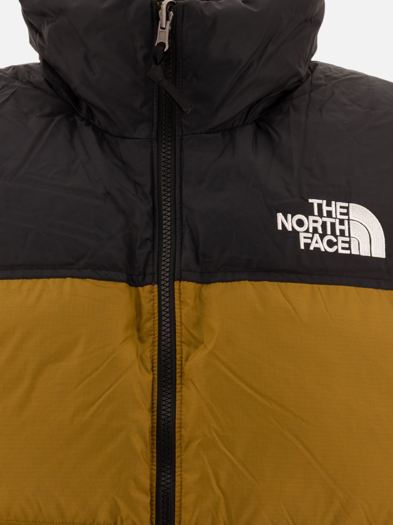 Smanicato "1996 Retro Nuptse"