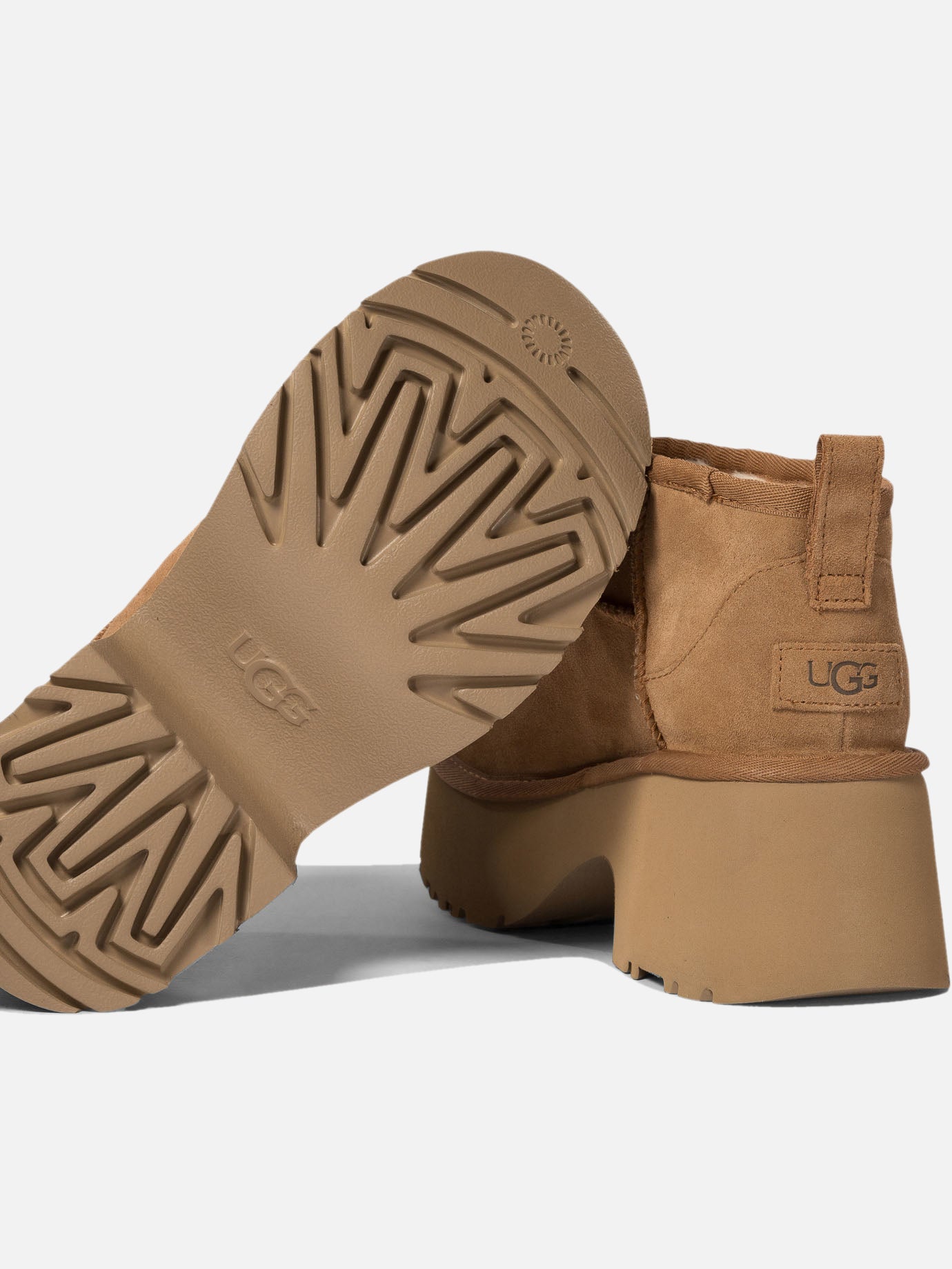 Ugg "Classic Ultra Mini New Heights" ankle boots Beige