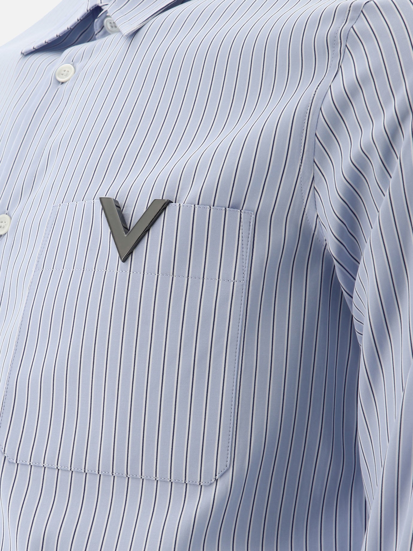 Camicia con V Detail metallica