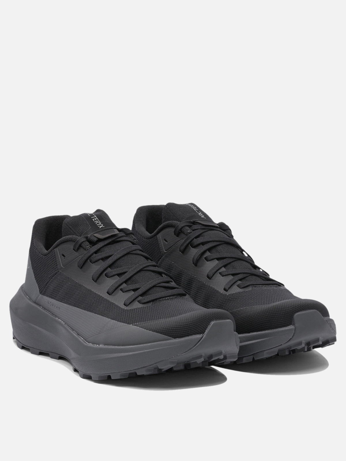 Arc'teryx "Norvan LD 4" sneakers Black