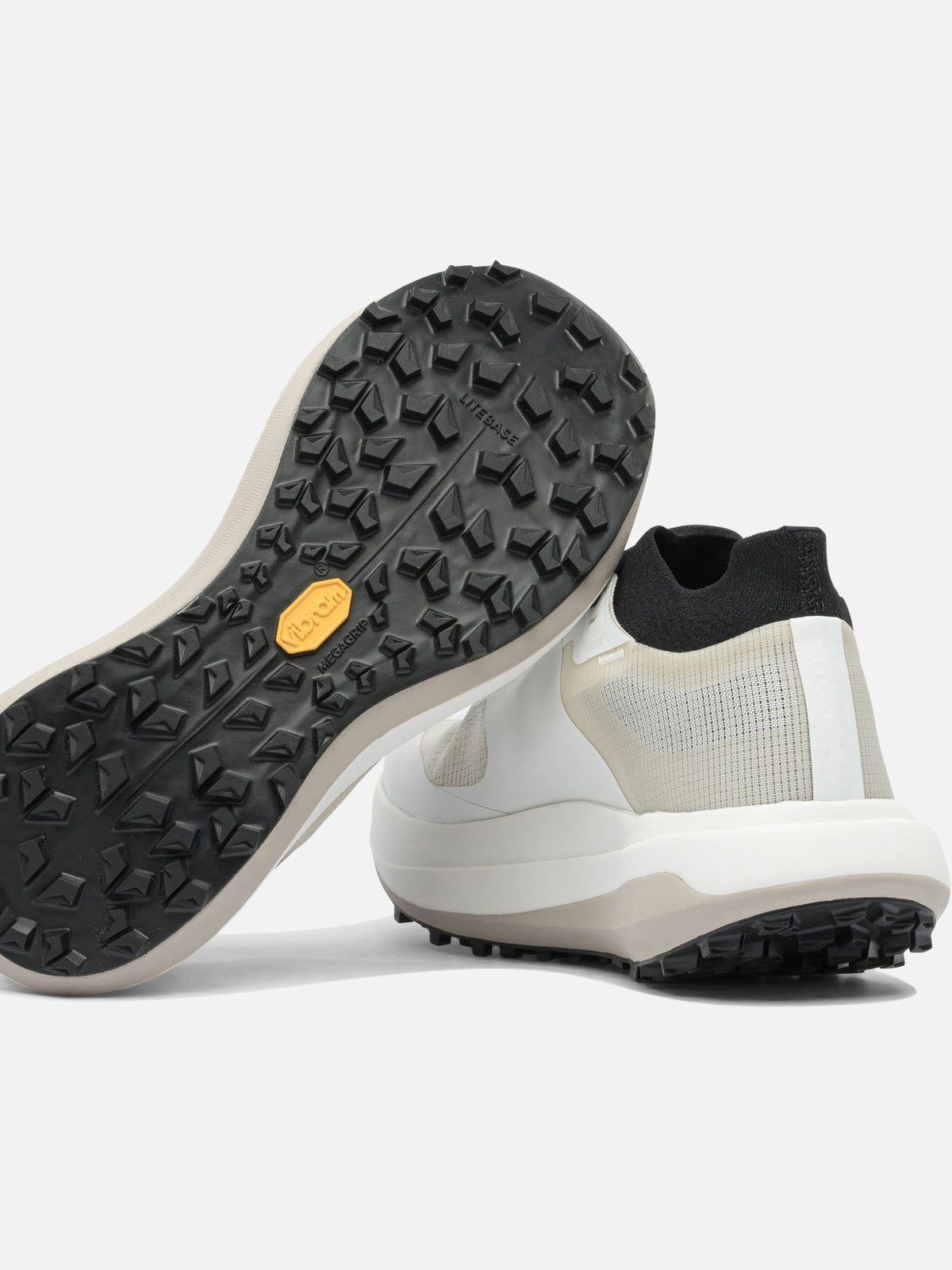 Arc'teryx "Sylan Pro" Sneakers White