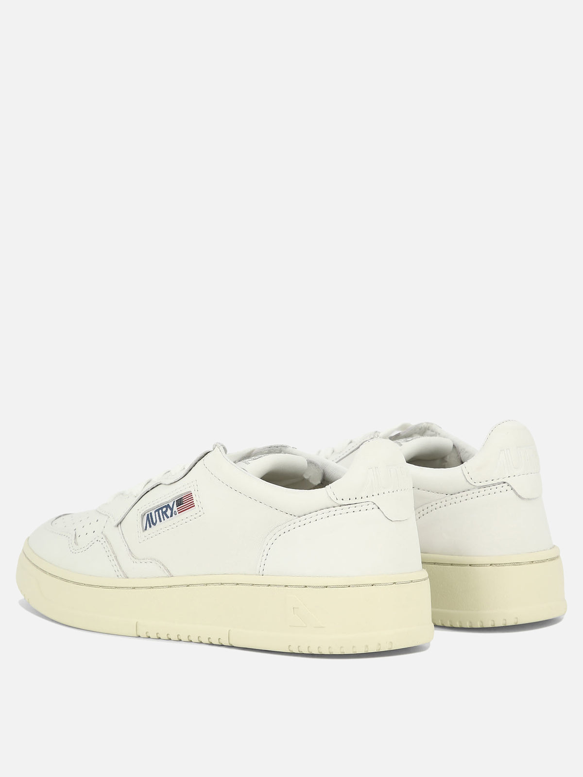 Autry "Medalist Low" sneakers White
