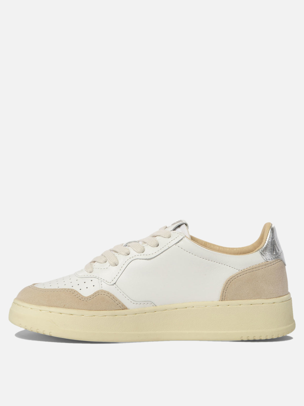 Autry "Medalist Low" sneakers White